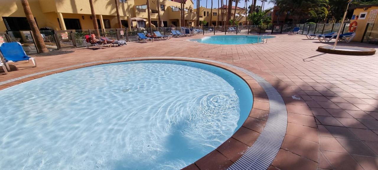 コラレホOasis Royal 3 Piscinasアパートメント エクステリア 写真